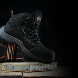 V12 Footwear Caiman Safety Boots