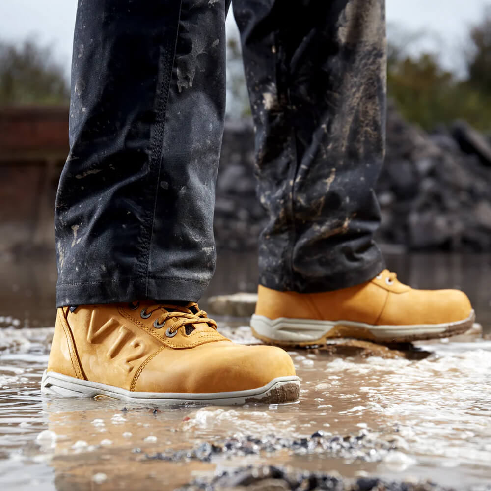 V12 Lynx V2120 Waterproof Honey Nubuck Safety Boots